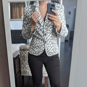Escada geometric print  blazer